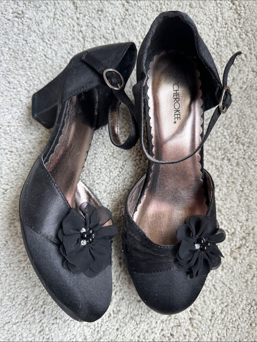 Vintage Cherokee Girls Youth Black Satin Dress Heels Floral Mary Jane Shoes 5